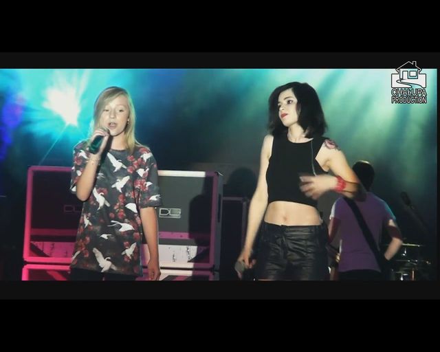 Ewelina Lisowska zaprosiła na scenę siostrę Olę [VIDEO]