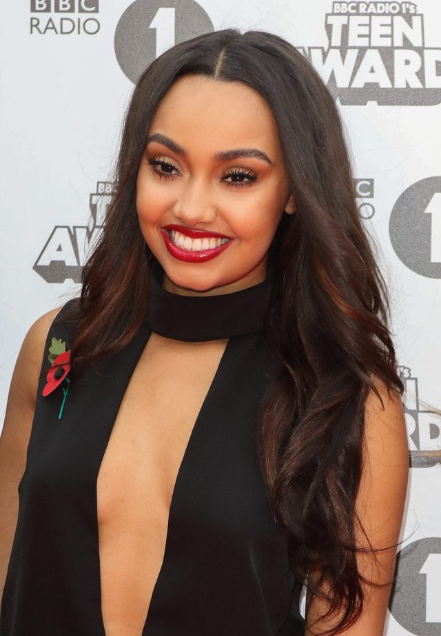 Dziewczyny z Little Mix nie oszczędzają na pudrach (FOTO) Dziewczyny z Little Mix nie oszczędzają na pudrach (FOTO)