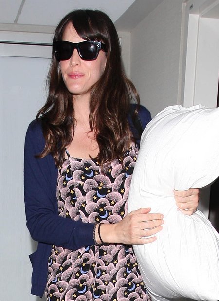 Liv Tyler nie musi wydawać na operacje plastyczne Liv Tyler nie musi wydawać na operacje plastyczne