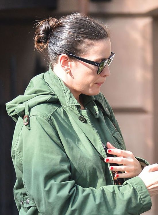 Ciężarna Liv Tyler bez makijażu i... (FOTO) Ciężarna Liv Tyler bez makijażu i... (FOTO)