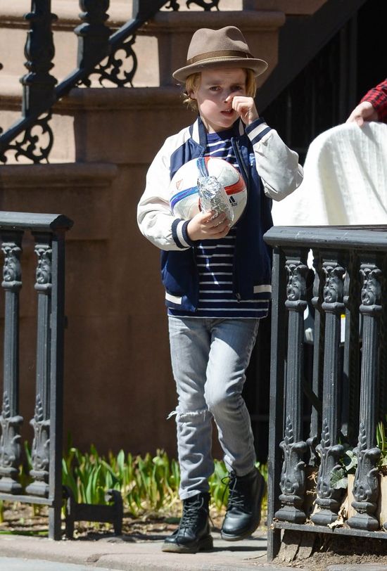 Liv Tyler przyłapana pierwszy raz od porodu (FOTO)