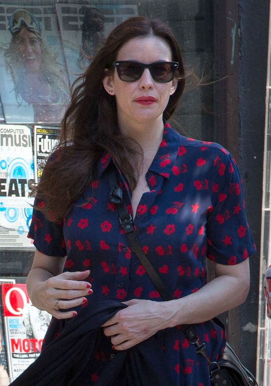 Co się stało z twarzą Liv Tyler?! (FOTO)