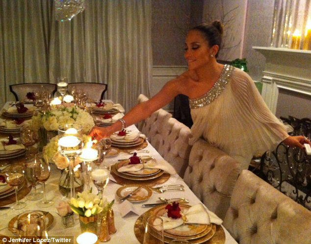 Celebryci twittują sylwestrowo (FOTO)