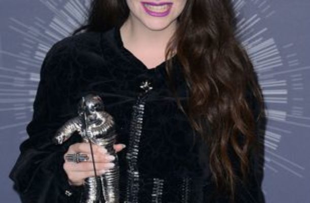 Mroczny wątek w życiorysie Lorde