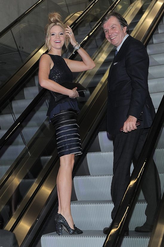 Zosia Ślotała w koczku i czerwono-białych paznokciach (FOTO) Zosia Ślotała w koczku i czerwono-białych paznokciach (FOTO)