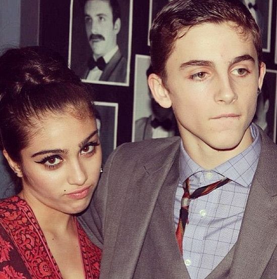 Jak wyglądała córka Madonny na balu maturalnym? (FOTO) Jak wyglądała córka Madonny na balu maturalnym? (FOTO)