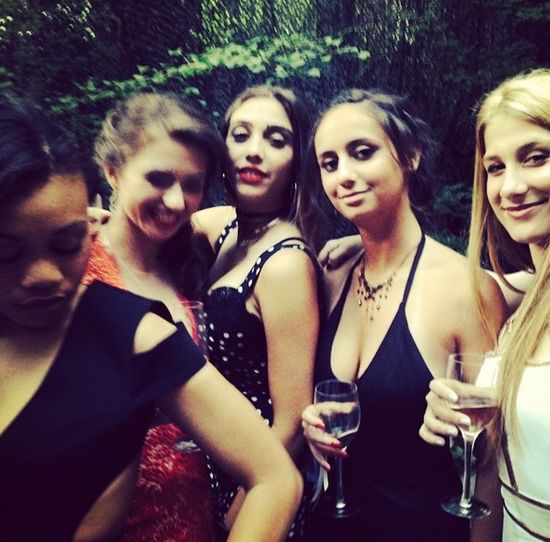 Jak wyglądała córka Madonny na balu maturalnym? (FOTO) Jak wyglądała córka Madonny na balu maturalnym? (FOTO)