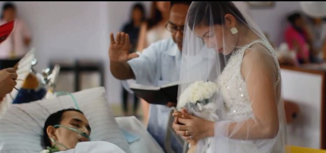 Ślub tuż przed śmiercią! (VIDEO) Ślub tuż przed śmiercią! (VIDEO)