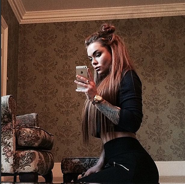 Luxuria Astaroth też jest blogerką modową 