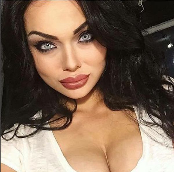 Fan do Luxurii Astaroth: Zdarza mi się walić konia (FB)