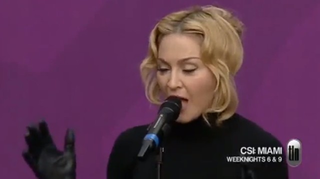 Twarz Madonny paskudnie spuchła (FOTO)