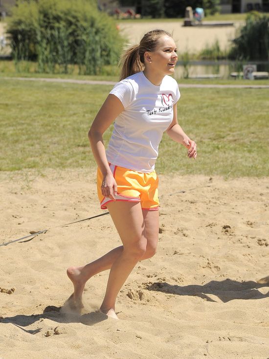 Charytatywny mecz z gwiazdami Teatru Kwadrat (FOTO)