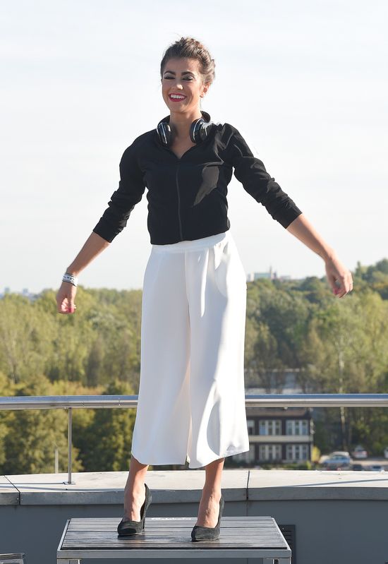 Maja Hyży bardzo się starała w sesji dla WOŚP (FOTO)