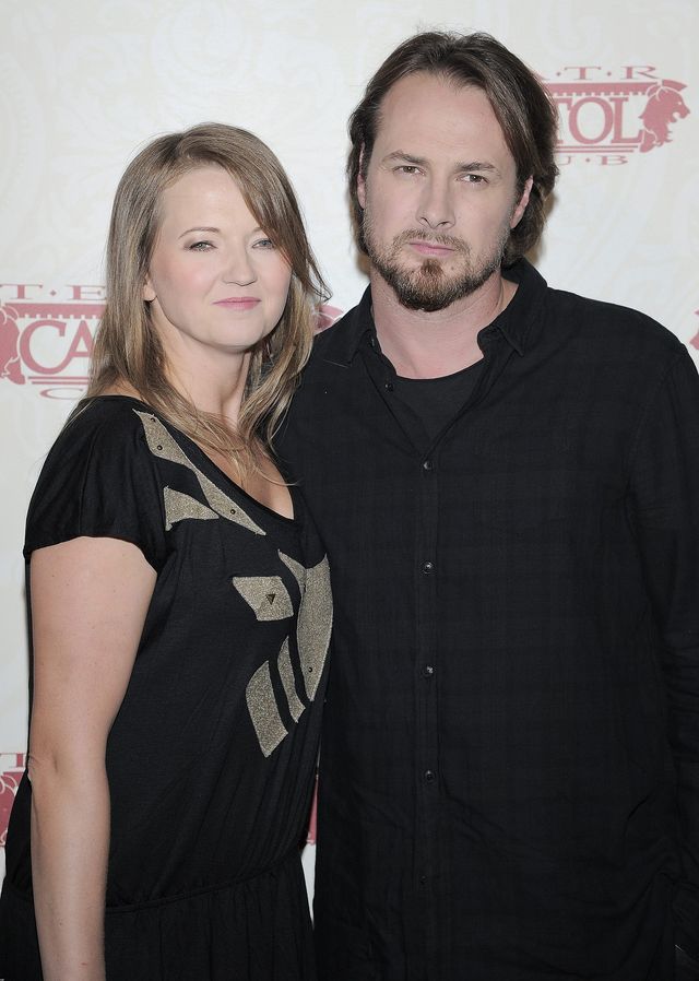 Dawno niewidziane gwiazdy i stali bywalcy na premierze (FOTO