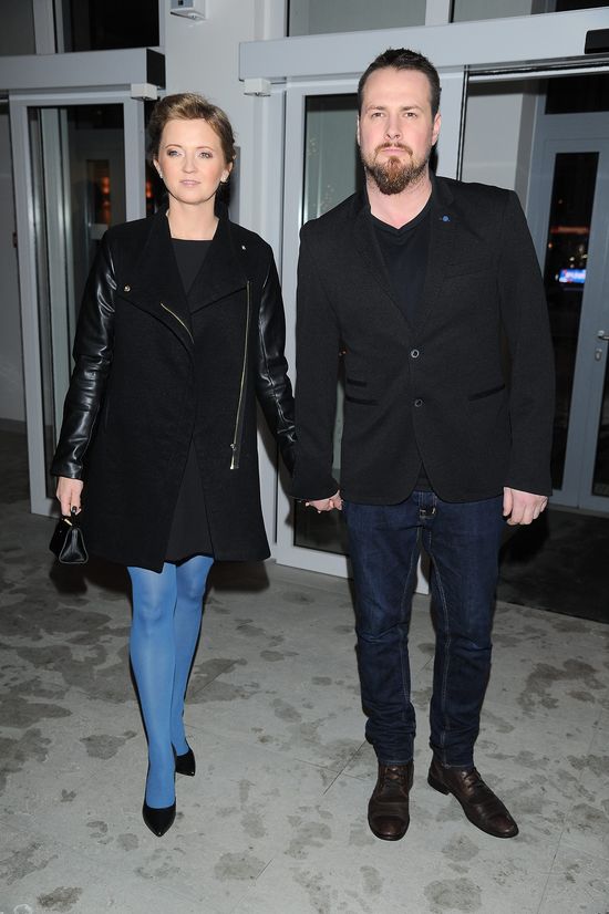 Ten szczegół w stylizacji żony Małaszyńskiego przykuwa wzrok