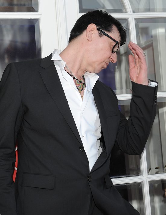 Maciej Maleńczuk wywołał skandal na festiwalu w Sopocie Maciej Maleńczuk wywołał skandal na festiwalu w Sopocie