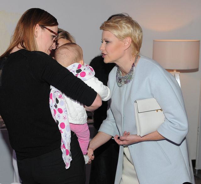 Kożuchowska po ciąży wybiera bezpieczne kreacje (FOTO) Kożuchowska po ciąży wybiera bezpieczne kreacje (FOTO)