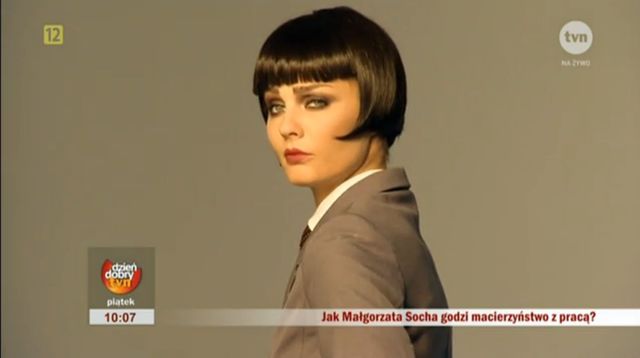 Co powiecie na Małgorzatę Sochę w ciemnych włosach? (VIDEO) Co powiecie na Małgorzatę Sochę w ciemnych włosach? (VIDEO)