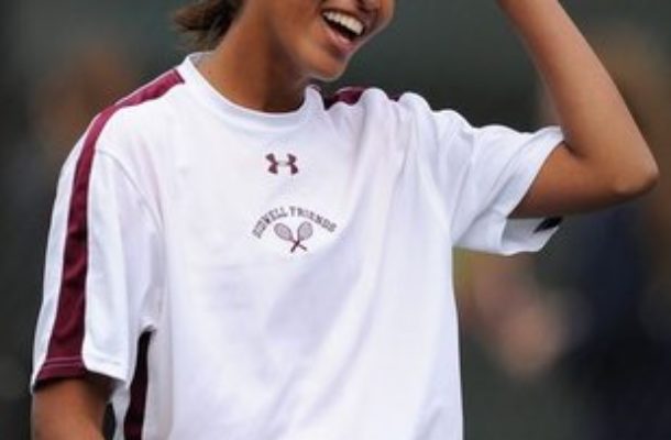 14-letnia Malia Obama – cały tatuś? (FOTO)