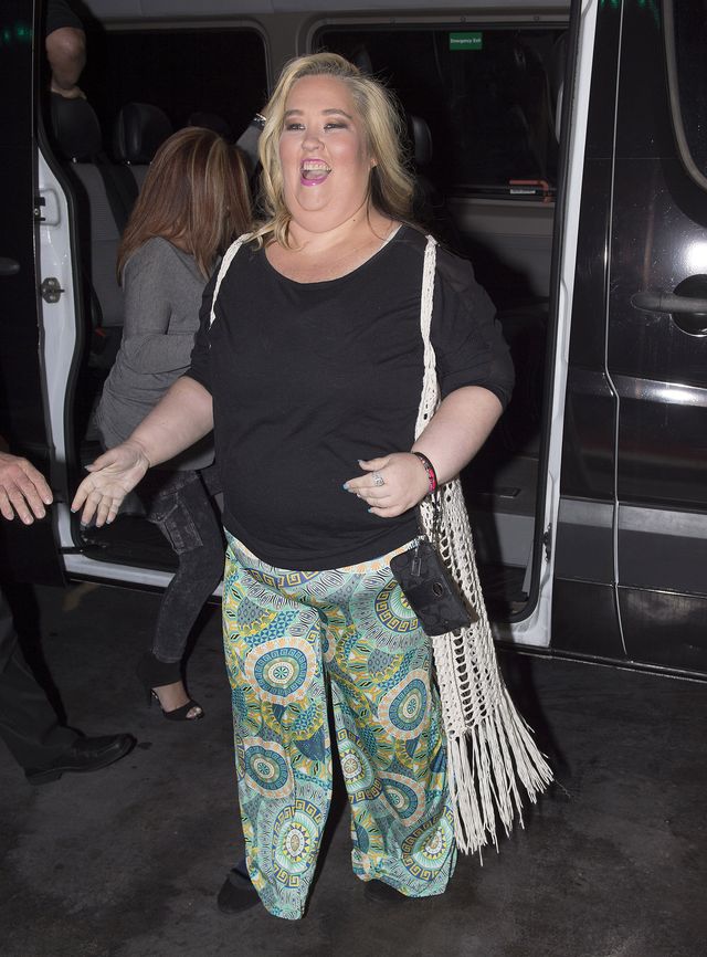 Piersi mamy June po schudnięciu 90 kg są w STRASZNYM STANIE