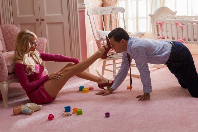 SKANDAL! Graficy wydłużyli nogi Margot Robbie w Wilku z...