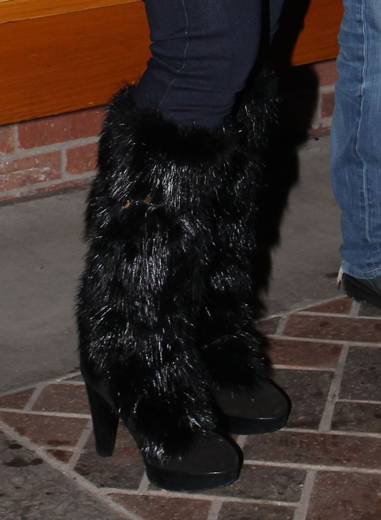 Mariah Carey nie traci okazji do zakupów (FOTO) Mariah Carey nie traci okazji do zakupów (FOTO)