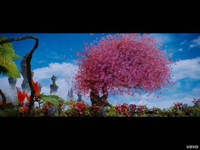 Nowa piosenka Mariah Carey - gwiazda jest w formie [VIDEO]