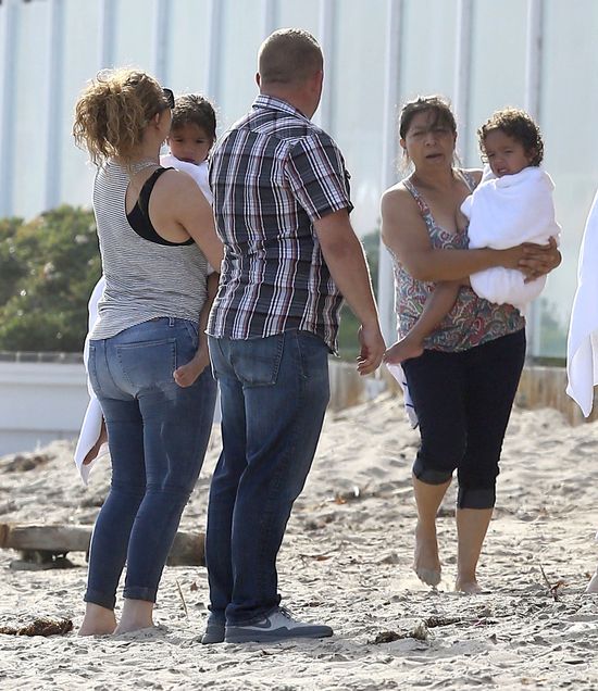 Mariah Carey przyłapana podczas urlopu (FOTO)