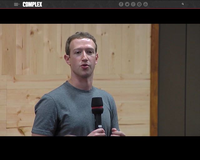 Mark Zuckerberg zdradza, dlaczego ciągle nosi jedną koszulkę