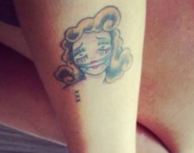 Kto zdecydował się na taki tatuaż?