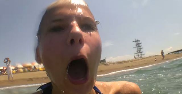 Marta Wierzbicka niczym Pamela Anderson z lat 90.? (VIDEO) Marta Wierzbicka niczym Pamela Anderson z lat 90.? (VIDEO)