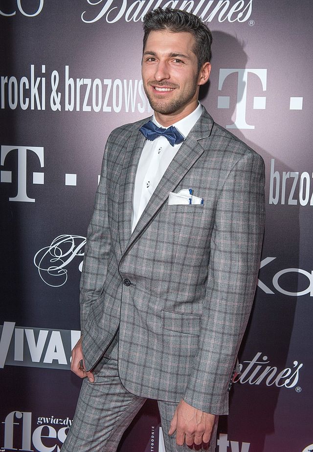 Maślak na salonach, czyli jak się ubierają panowie - gwiazdy