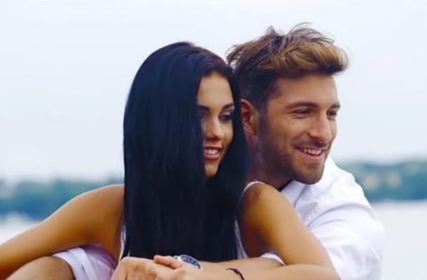 Rafał Maślak ze śliczną brunetką w teledysku MIG Ona Jedyna