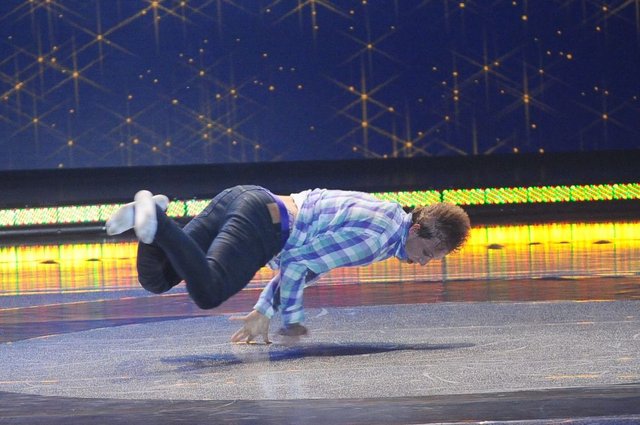 Krzysztof Kozak chory na SM bohaterem 1. odc. Tylko taniec