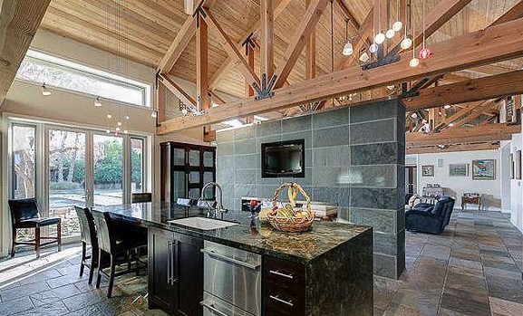 Nowe gniazdko Megan Fox (FOTO)