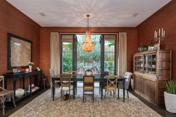 Megan Fox sprzedaje dom! (FOTO) Megan Fox sprzedaje dom! (FOTO)