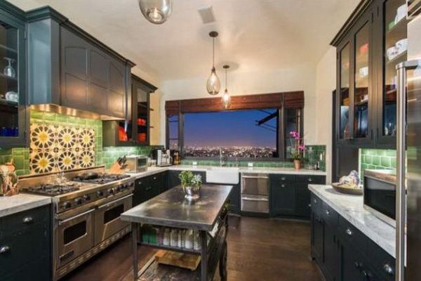 Megan Fox sprzedaje dom! (FOTO) Megan Fox sprzedaje dom! (FOTO)