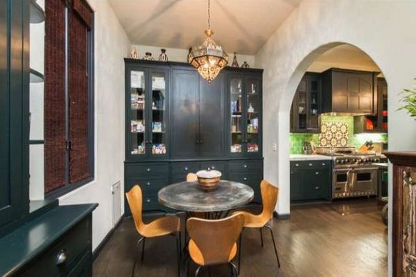 Megan Fox sprzedaje dom! (FOTO) Megan Fox sprzedaje dom! (FOTO)