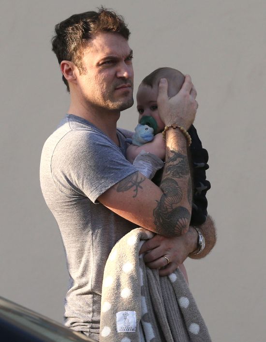 Rodzinka Megan Fox przyłapana w komplecie (FOTO) Rodzinka Megan Fox przyłapana w komplecie (FOTO)