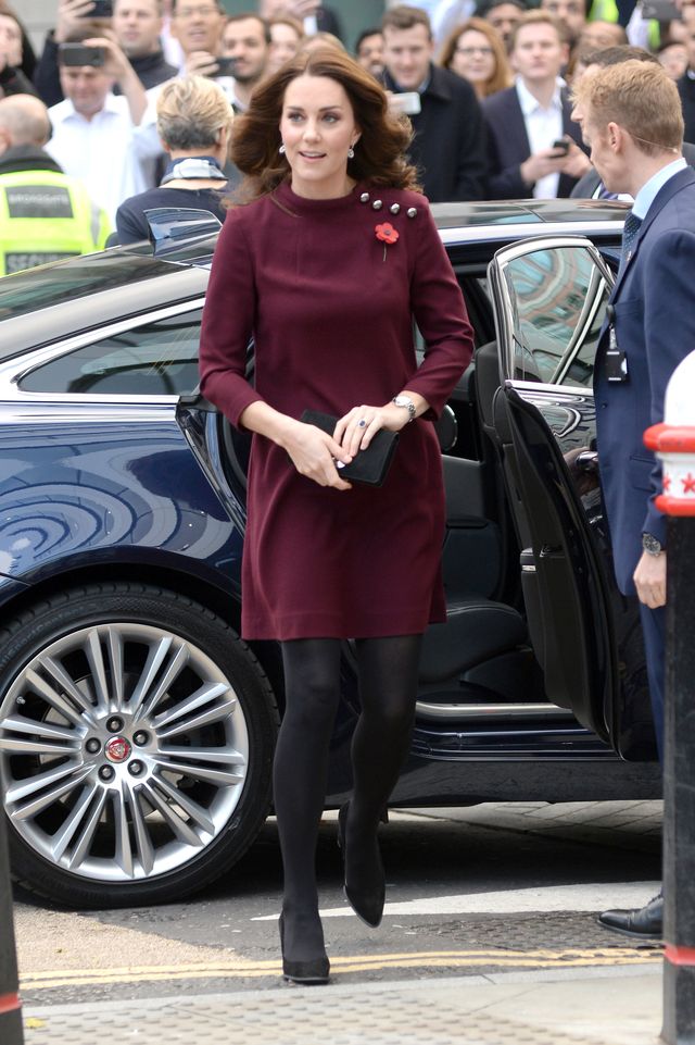Ludzie są wściekli po publikacji jednego ze zdjęć zaręczynowych Meghan Markle 