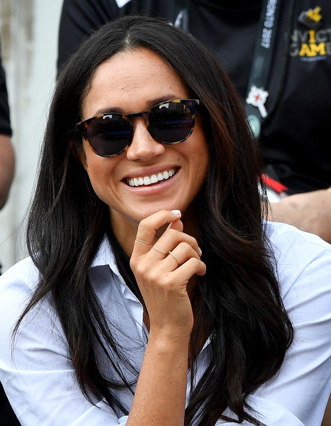 Meghan Markle ma pewien patent, pozwalajacy jej chodzić po mieście NIEZAUWAŻONĄ