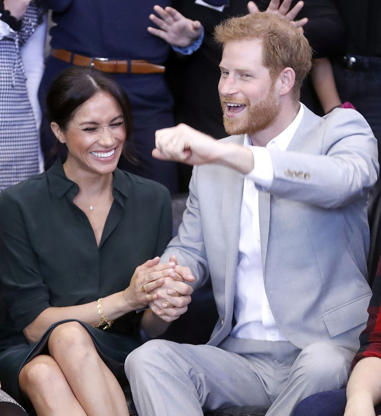 TAK Meghan Markle i książę Harry powiedzieli o CIĄŻY rodzinie