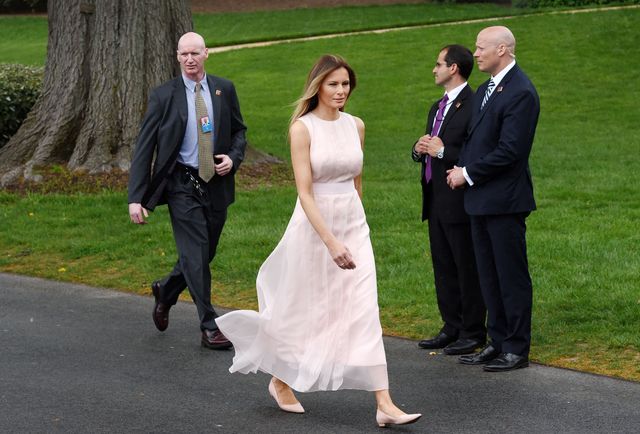 Co tam brak mimiki i dziwne gesty. Dzisiaj wszyscy mówią o butach Melanii Trump! Co tam brak mimiki i dziwne gesty. Dzisiaj wszyscy mówią o butach Melanii Trump!