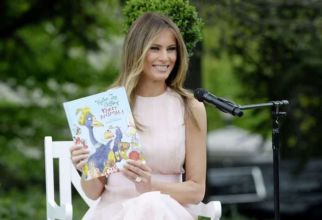 Co tam brak mimiki i dziwne gesty. Dzisiaj wszyscy mówią o butach Melanii Trump! Co tam brak mimiki i dziwne gesty. Dzisiaj wszyscy mówią o butach Melanii Trump!