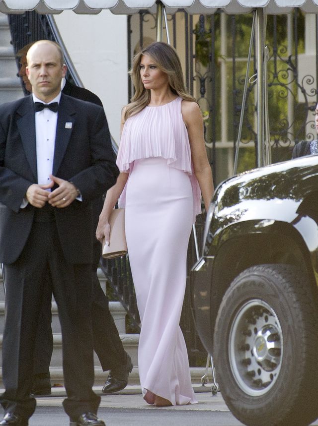Świat w szoku, bo Melania Trump ma ciążowy brzuszek