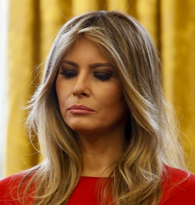 Co się dzieje z Melanią Trump? Przyjaciele są zaniepokojeni Co się dzieje z Melanią Trump? Przyjaciele są zaniepokojeni