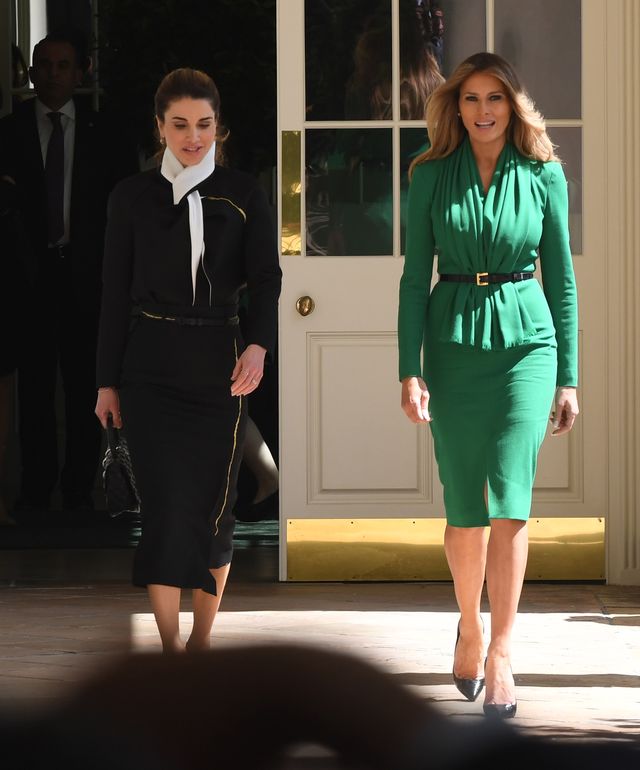Perfekcyjna Melania Trump w kreacji, która podkreśliła jej świetną figurę (ZDJĘC