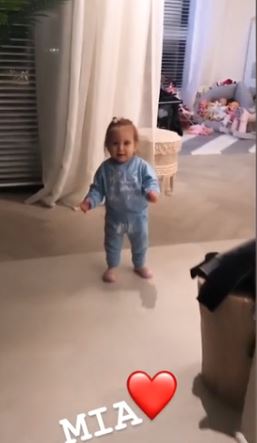 Jaka była reakcja Mii na powrót rodziców z wakacji? Możecie być zaskoczeni!