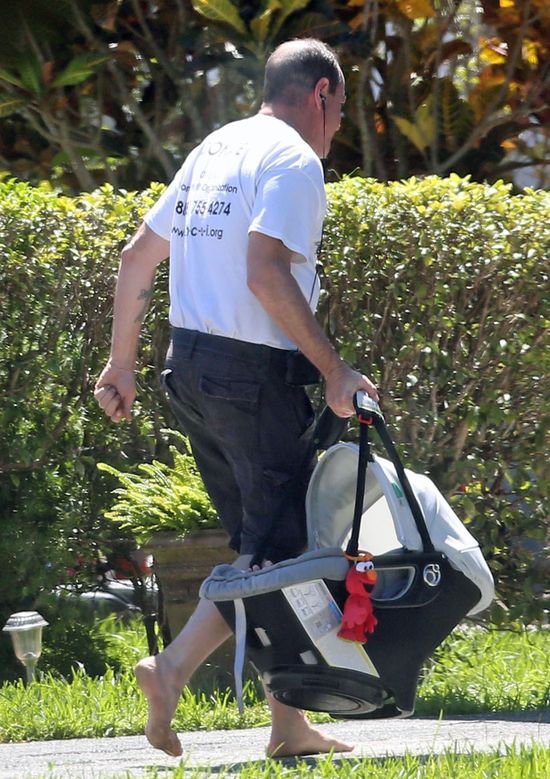 Tata Lindsay Lohan przykładnym ojcem? (FOTO)