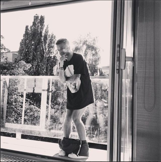 Michał Piróg wziął udział w sesji dla gejowskiego magazynu 